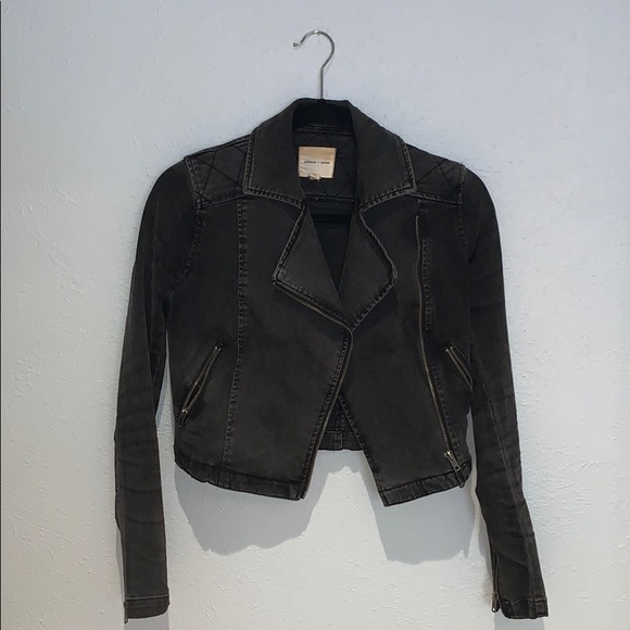 silence + noise Jackets & Blazers - Silence + Noise Black Denim Moto Jacket